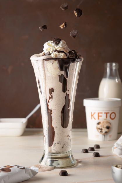 Keto Peanut Butter Cup Milkshake | Keto Foods